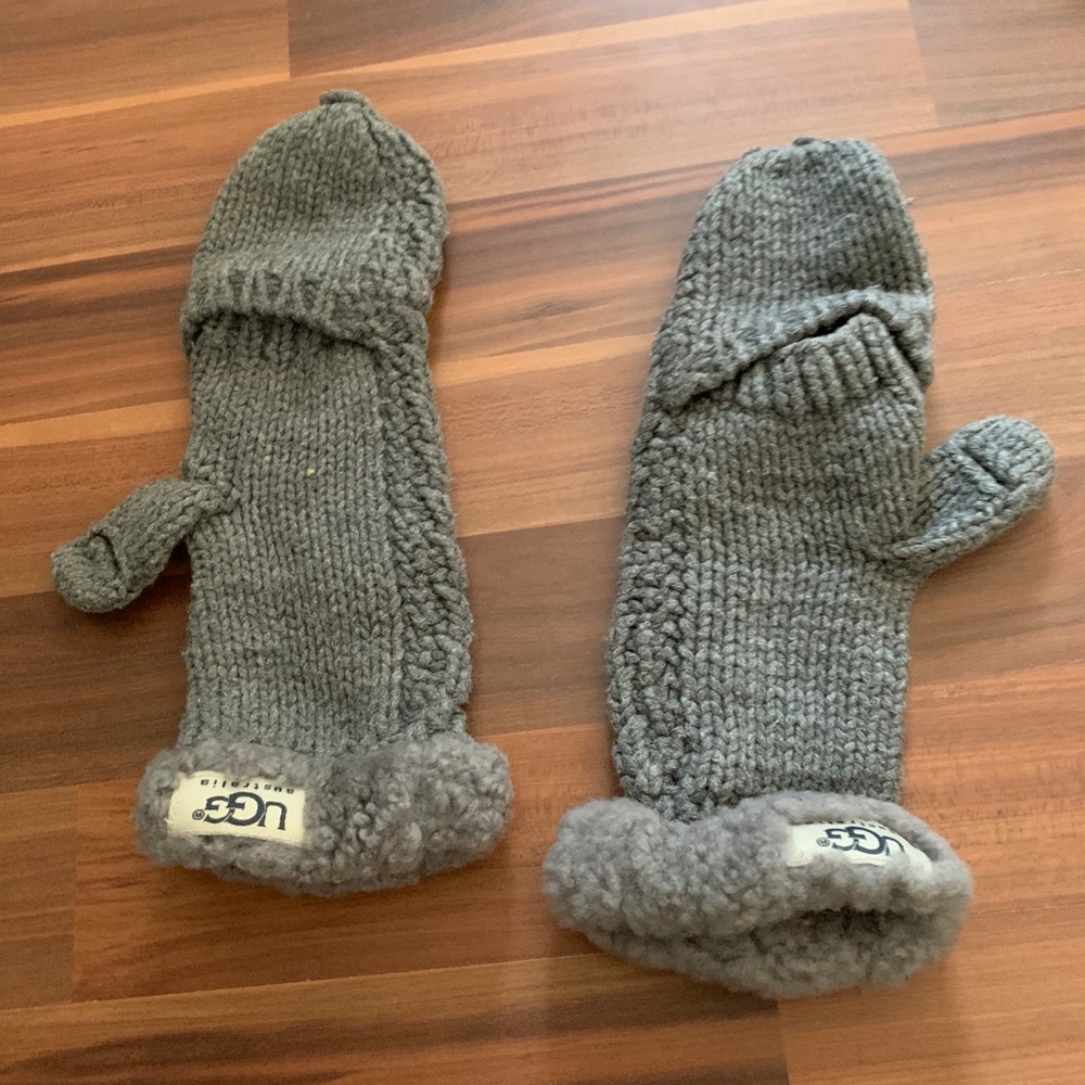 Ugg’s mitten